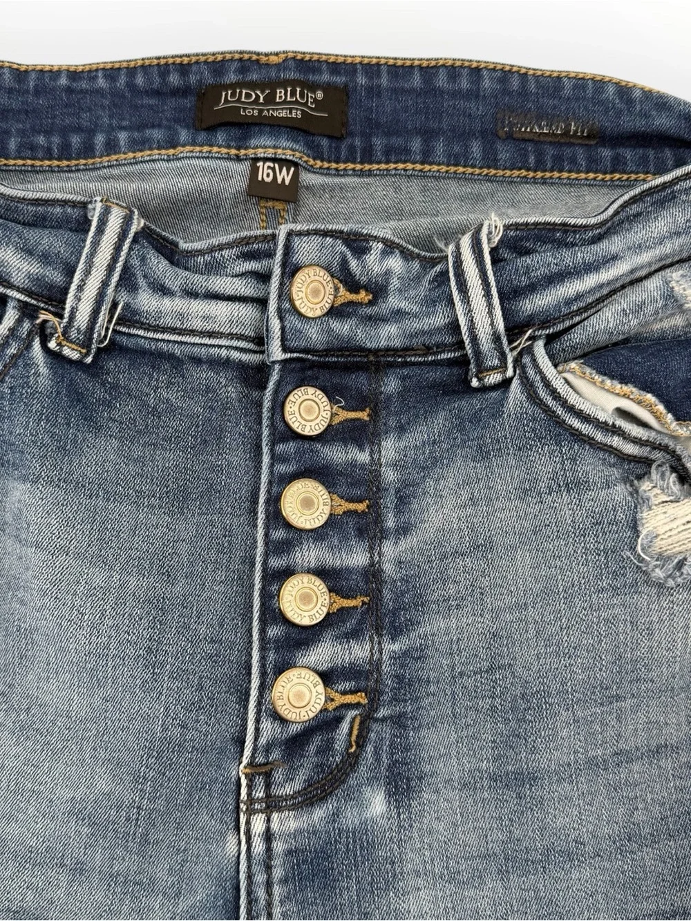 Judy Blue Medium Wash Cropped Ankle Jeans